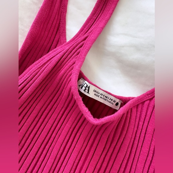 LIKE NEW ZARA Set of Pink Fucsia Crop Top and Shorts Ribbed Seamless Stretchy - Picture 5 of 7